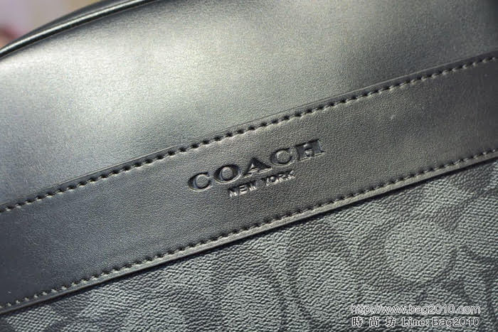 COACH蔻馳 原單牛皮男包 71764 男士們最愛的休閒風  Chz1050
